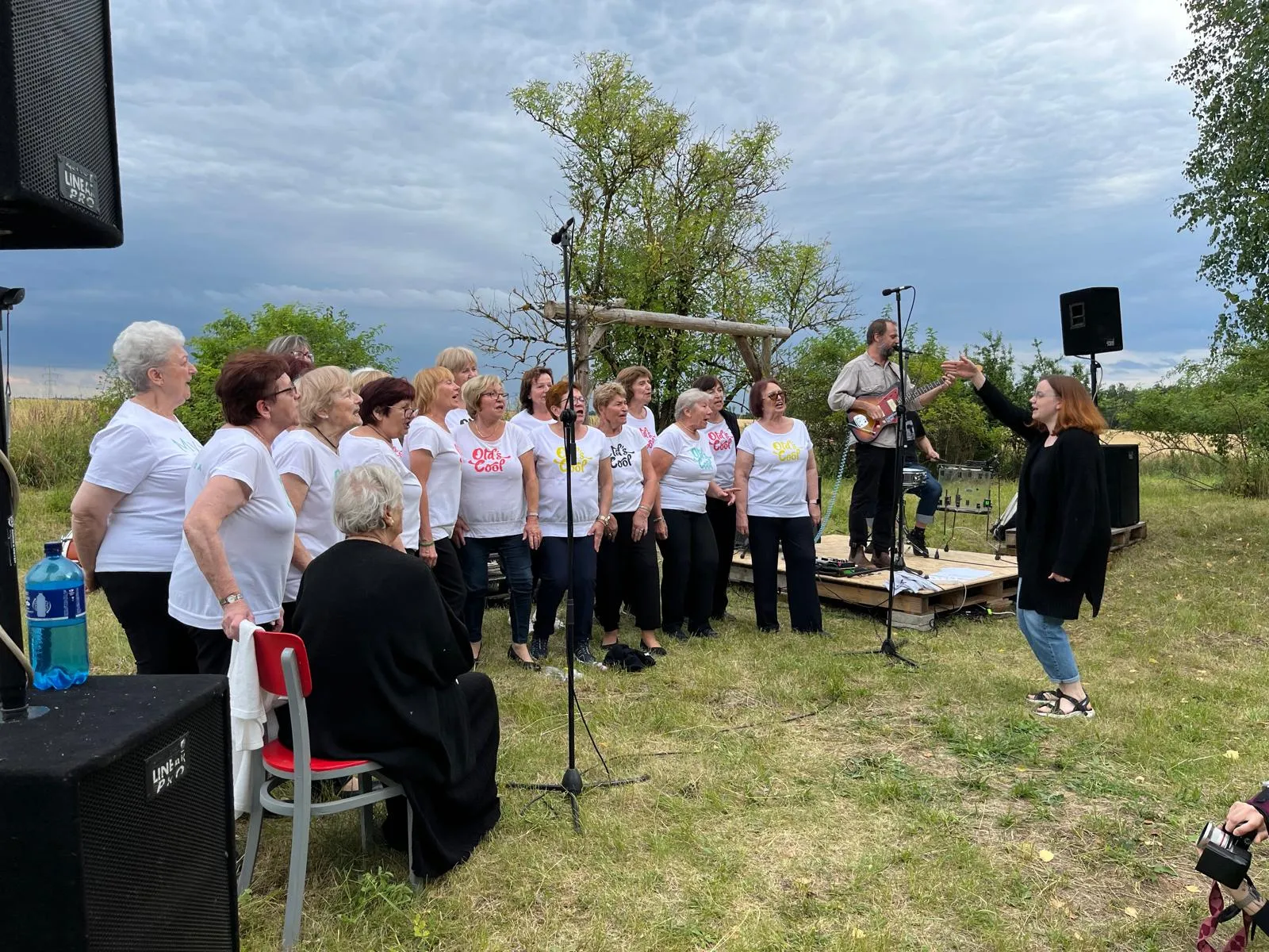 Sbor na festivalu Hýl